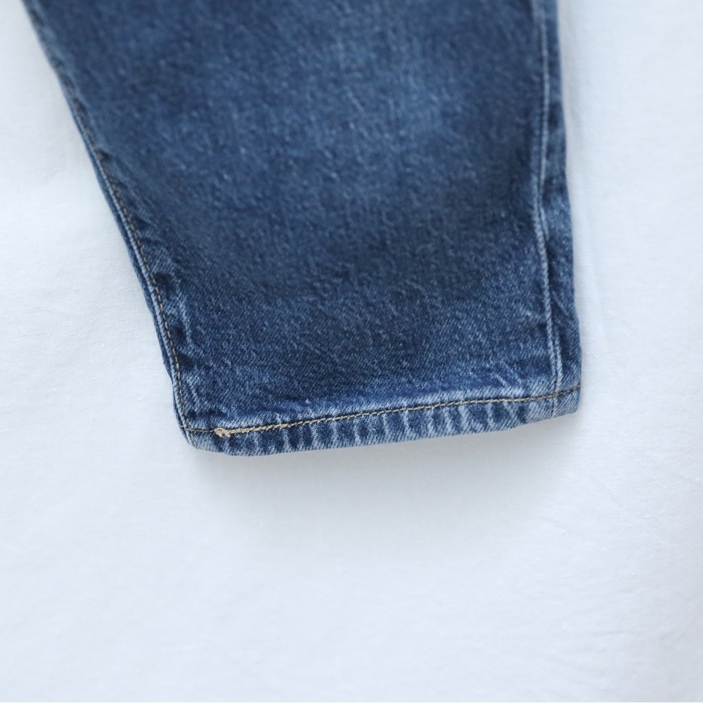 Levi's Jeans medium blue high waisted trendy 28 stretch mom tapered - Picture 9 of 11